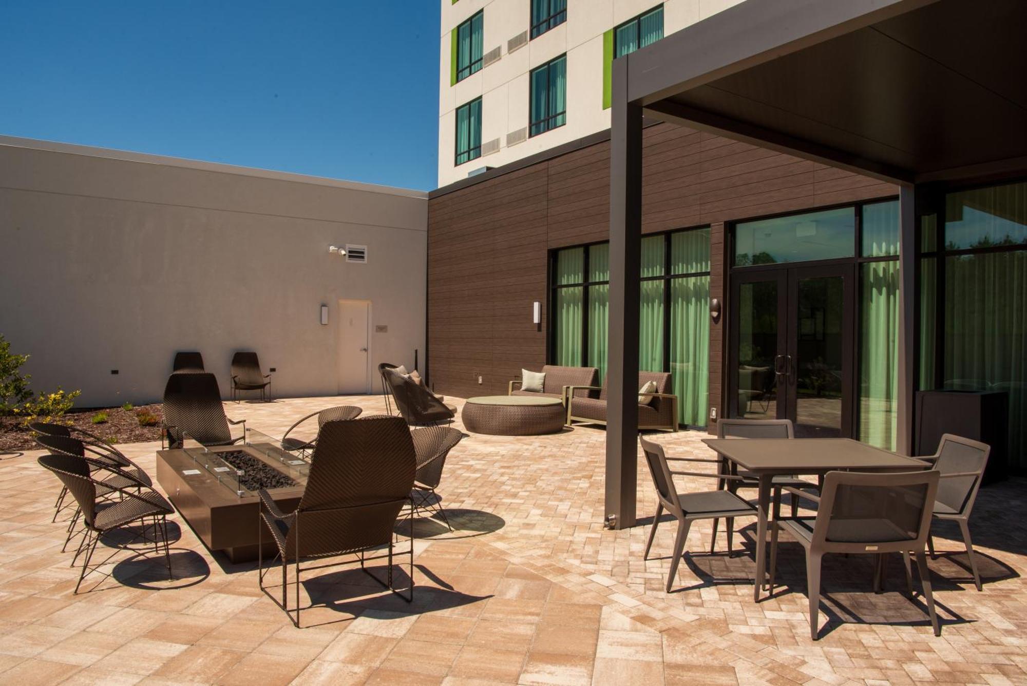 Courtyard By Marriott Лейк Сити Екстериор снимка
