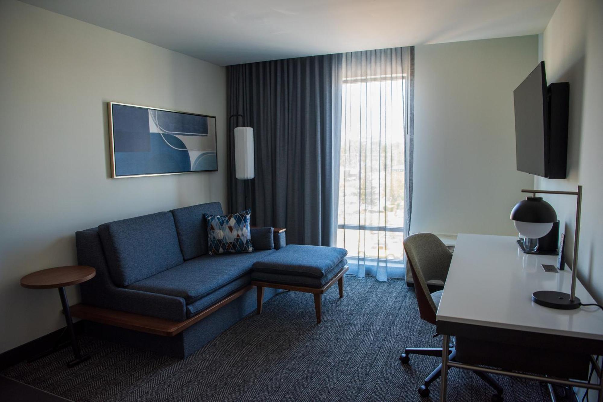 Courtyard By Marriott Лейк Сити Екстериор снимка