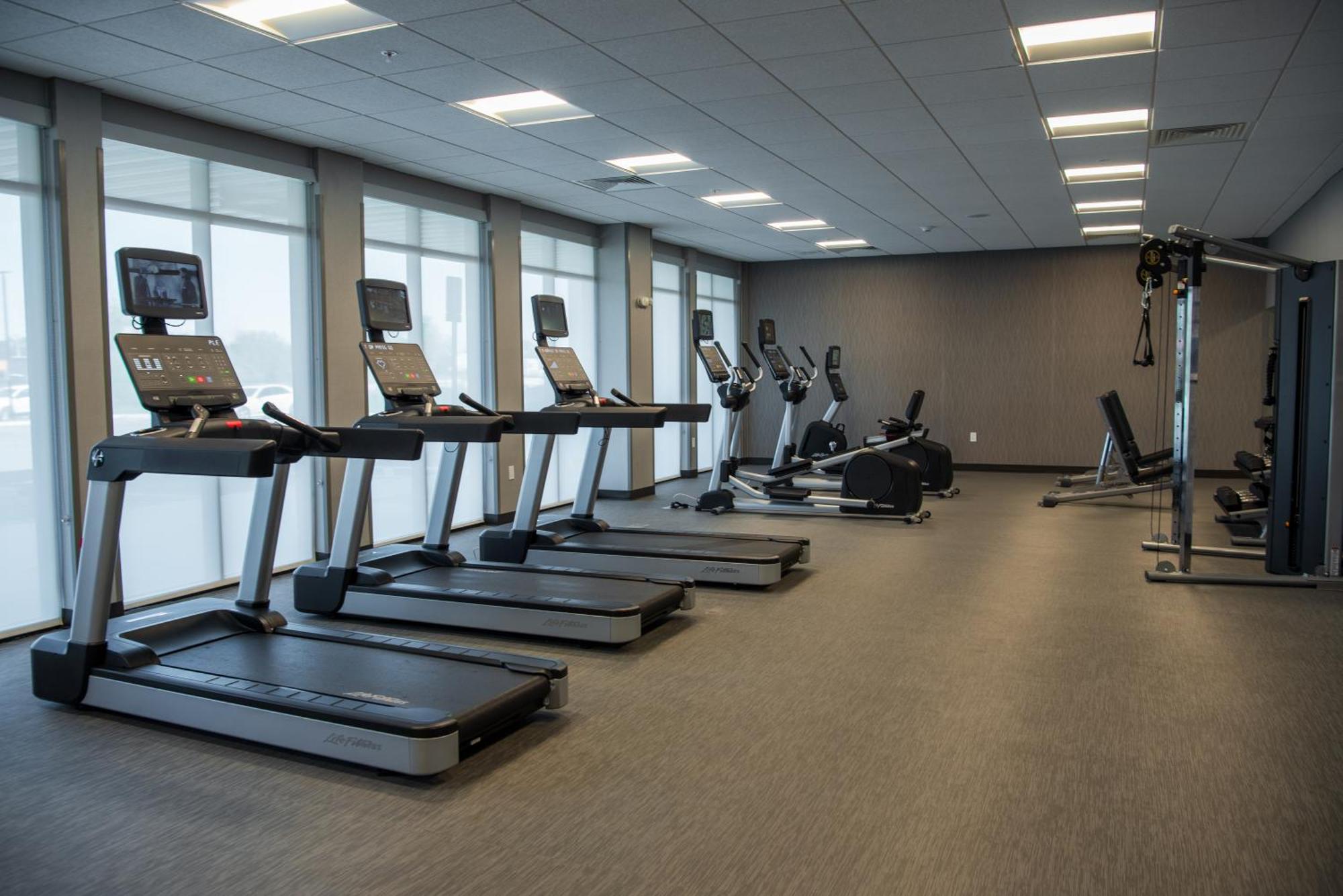 Courtyard By Marriott Лейк Сити Екстериор снимка
