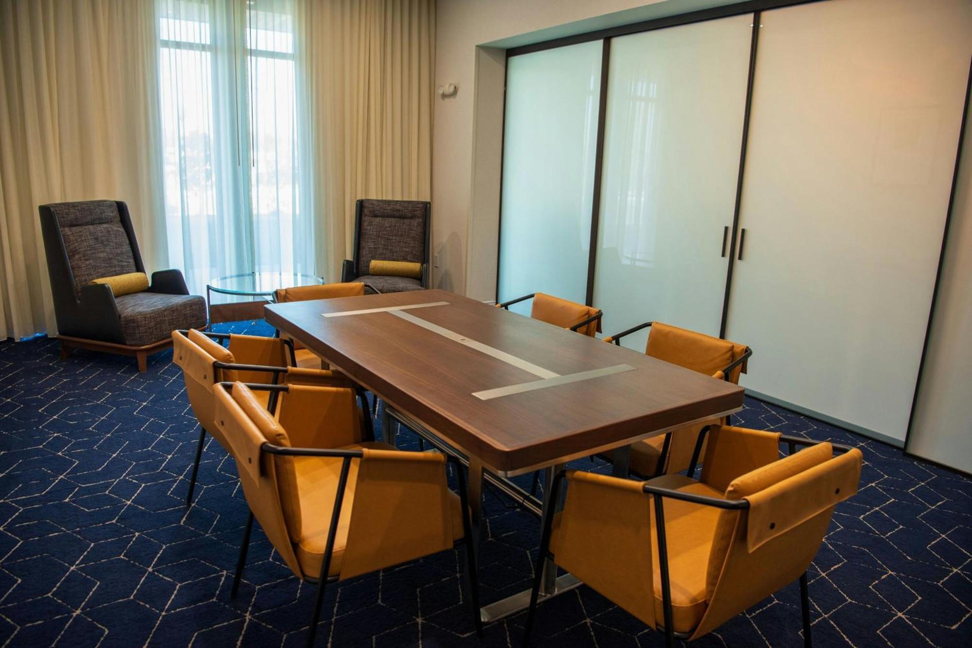 Courtyard By Marriott Лейк Сити Екстериор снимка