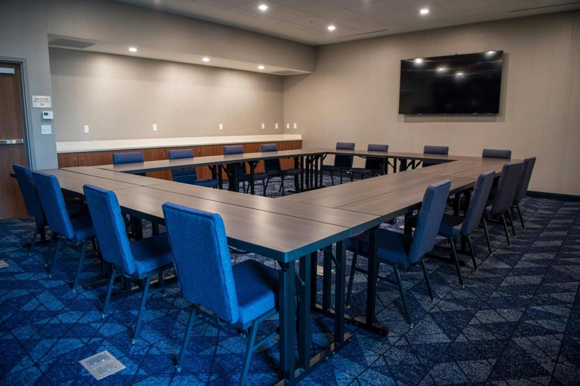 Courtyard By Marriott Лейк Сити Екстериор снимка